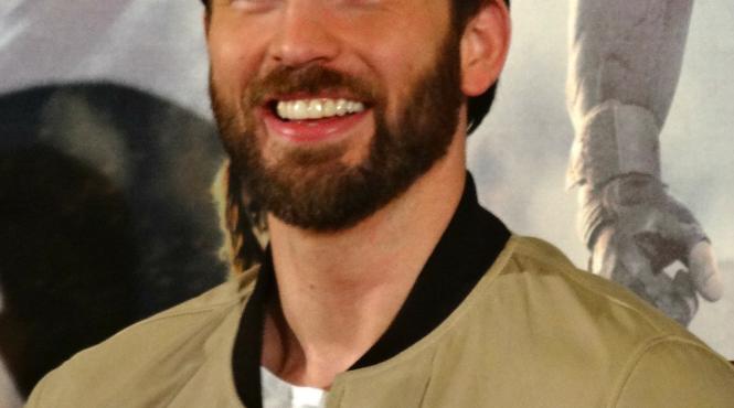 chris evans a renuntat la rolul de captain america
