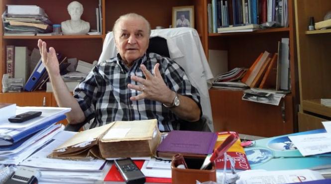 acad prof dr constantin ionescu targoviste in salonul 31 m am indragostit