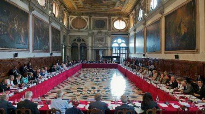 comisia de la venetia doua opinii privind romania pe agenda sesiunii plenare din 19 octombrie