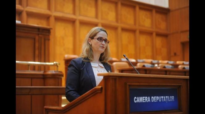 beatrice tudor psd pnl se face vinovat de minciuna manipulare si de tentativa de a folosi politic centenarul