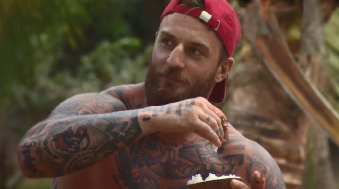 concurentii din ultimul trib pun la cale o razbunare sunt inrait o sa ii scot unul cate unul