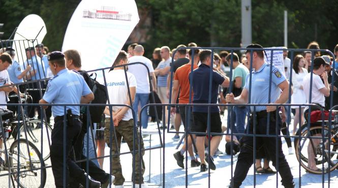 dauna totala pentru protestele neautorizate