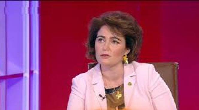 anunt soc pnl solicita declansarea procedurii parlamentare de revocare din functie a avocatului poporului