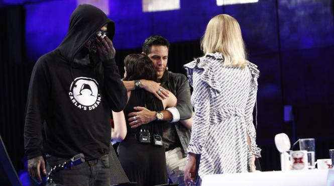 poveste emotionanta pe scena x factor o tanara din america a venit in romania pentru a si cunoaste mama naturala