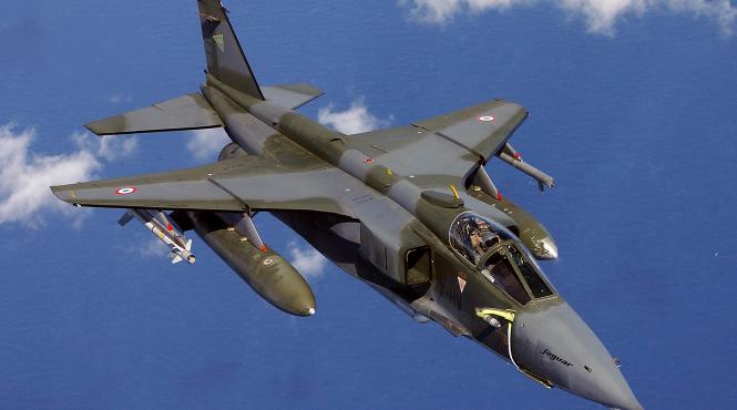 franta va furniza belgiei 442 de blindate franceze in valoare de 1 5 miliarde de euro