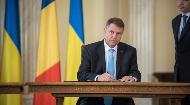 klaus iohannis i a facut oameni pe toti cei care i au albit dosarele