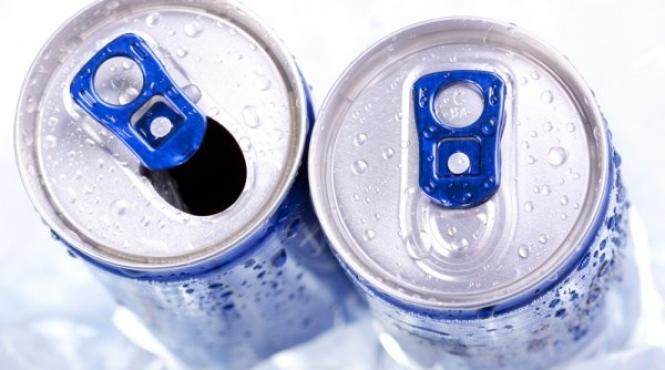 consumul de bauturi energizante in randul adolescentilor un pericol pentru sanatate
