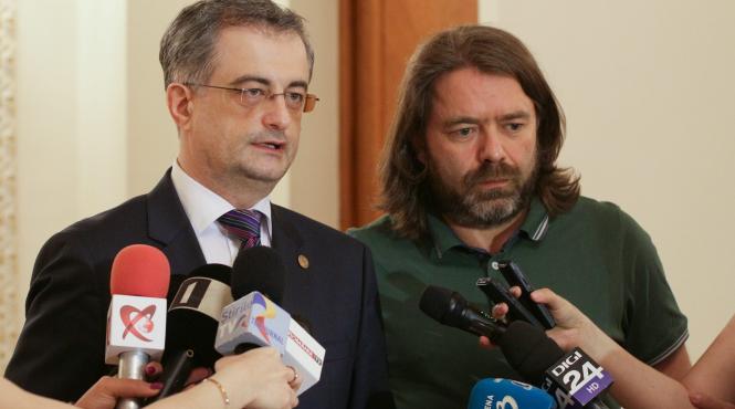 legea anti protocoale adoptata si contestata