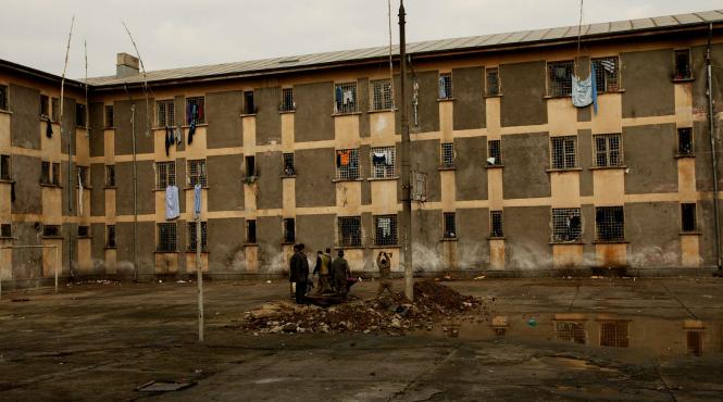 guvernul va construi primele doua inchisori din ultimii 24 de ani