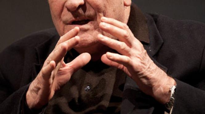 mare maestru al cinematografiei italiene bernardo bertolucci a murit la 77 de ani