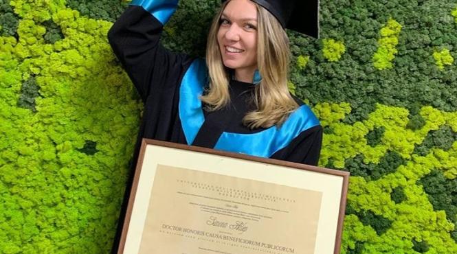 simona halep a devenit doctor