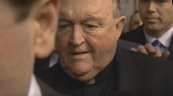 fostul arhiepiscop acuzat ca a acoperit abuzurile sexuale ale unui preot pedofil a fost achitat