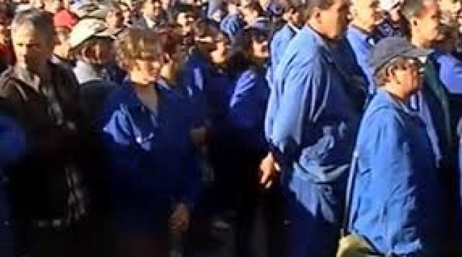 zeci de angajati de la oltchim au intrat in greva foamei ei solicita plati compensatorii