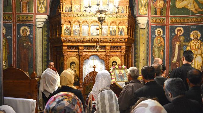 tragedie in biserica in ajun de craciun un preot a fost gasit mort in altar