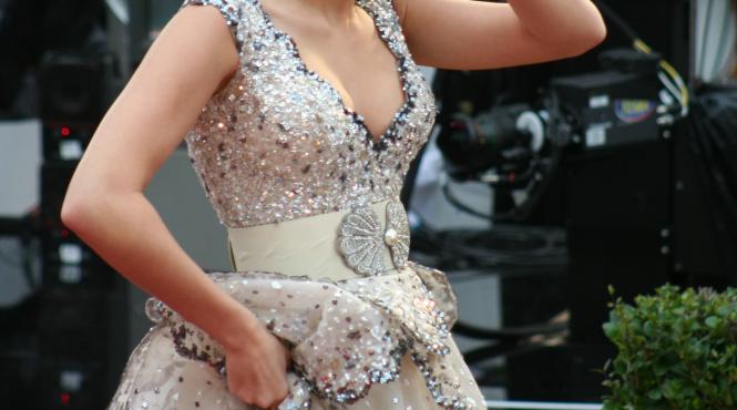 miley cyrus s a casatorit cu actorul liam hemsworth