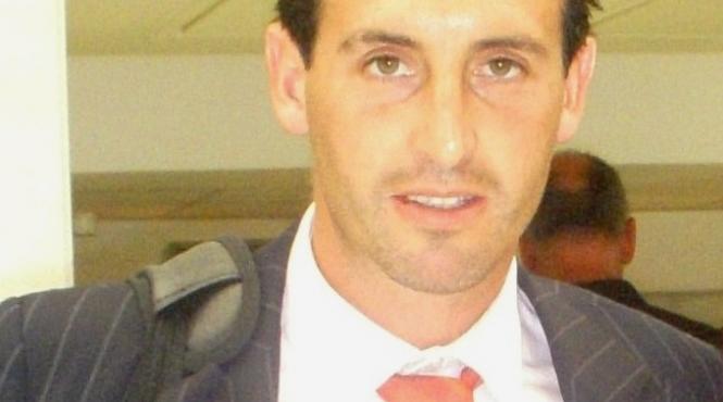 amendat 8 000 de lire pentru ca a dat cu piciorul intr o sticla de plastic