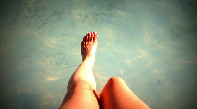 varicele trebuie indepartate fie chirurgical fie prin sclerozare