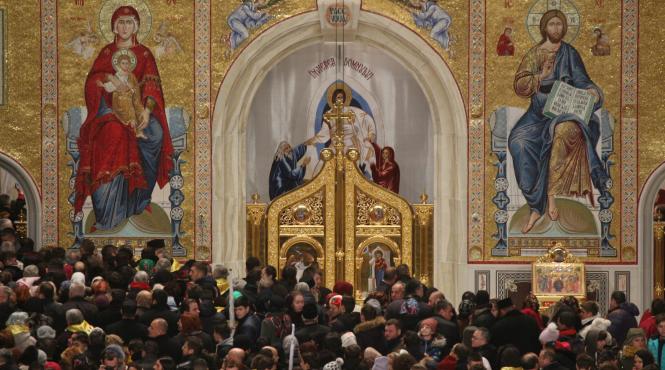 patriarhul ecumenic bartolomeu a consfintit independenta bisericii ortodoxe a ucrainei