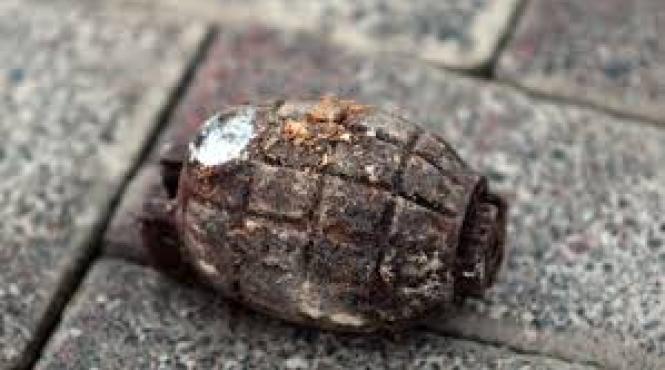 un politist si a pierdut viata incercand sa dezamorseze o bomba din fata unei biserici