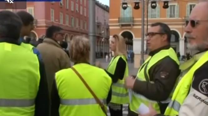 un nou protest al vestelor galbene la paris