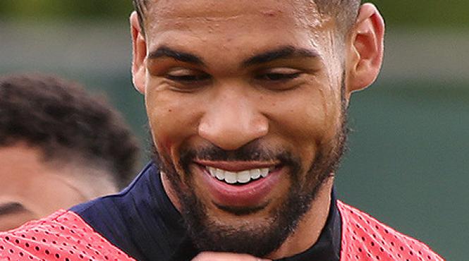 fanii l au intrebat daca este gay iar el a raspuns ce a zis mijlocasul celor lui chelsea despre zvonuri