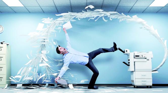 anaf a luat hartie cat sa acopere 1 000 de terenuri de fotbal