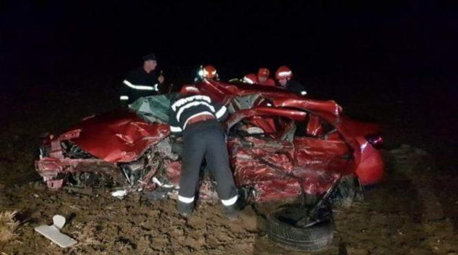 accident grav in constanta doi tineri ambii in varsta de 18 ani au murit duminica dimineata soferul vinovat avea alcoolemie mare