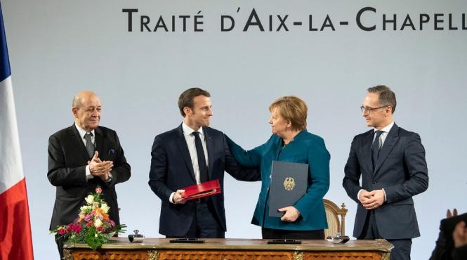 klaus iohannis a participat la ceremonia de semnare a noului tratat de prietenie franta germania