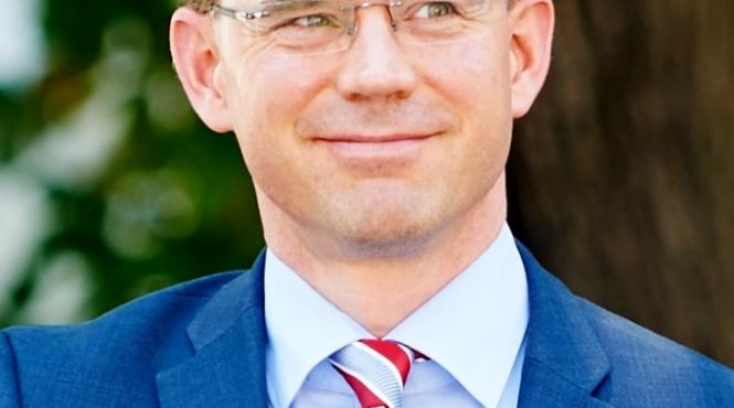 vicepresedinte al comisiei europene polonia ungaria si romania par sa devieze de la calea liberal democratica