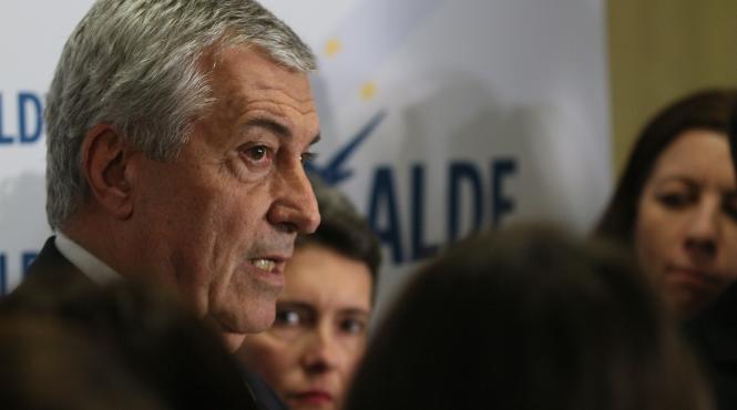 tariceanu un dialog intre guvern si banca nationala este obligatoriu