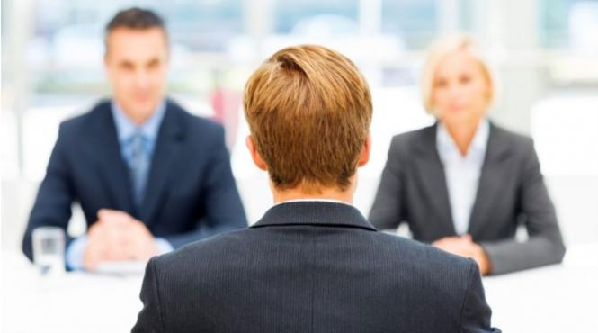 330 000 de romani au cautat un job in strainatate