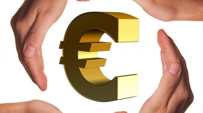 dancila romania adopta euro in 2024