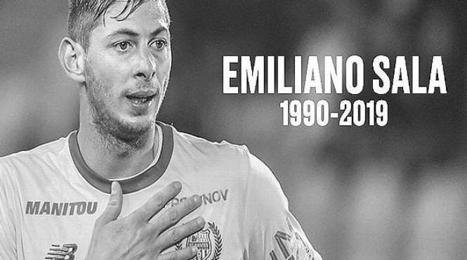 f c nantes retrage tricoul cu nr 9 al lui emiliano sala