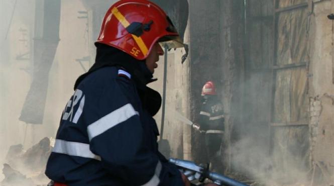 incendiu intr un bloc din capitala