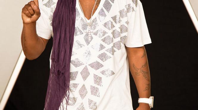 cunoscut cantaret de r b acuzat ca a intretinut relatii sexuale cu o minora