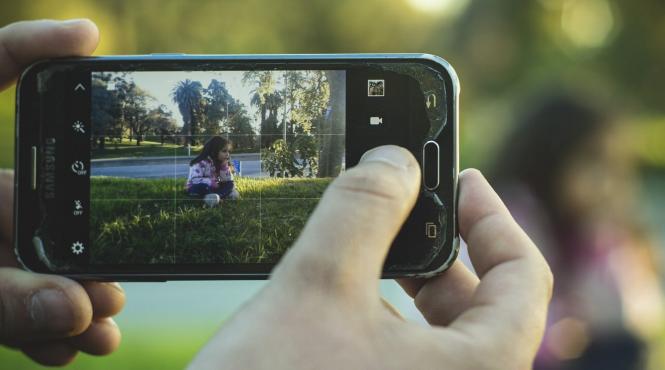 fenomentul care pune in pericol intimitatea copiilor