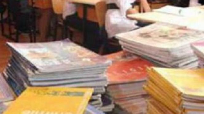 ministerul educatiei cauta profesori pentru evaluarea proiectelor de manuale scolare