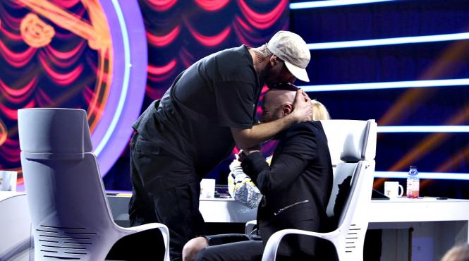 anunt surpriza mihai bendeac va fi tatic