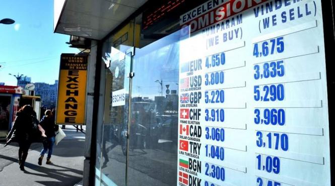 jaf la o casa de schimb valutar din gorj angajata ar fi fost amenintata cu un pistol de airsoft