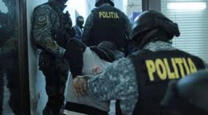 jaf ca n filme in galati un angajat al unei firme de curierat si a inscenat propria talharire pentru a acoperi o delapidare