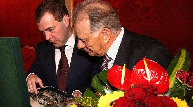 omul de stiinta rus zhores alferov laureat al premiului nobel pentru fizica a murit la varsta de 88 de ani