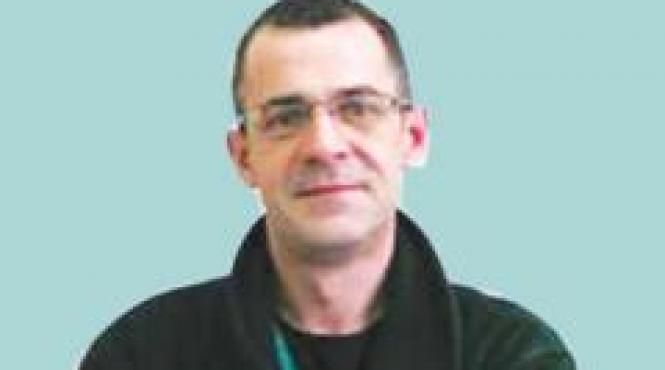 cum deosebim durerile de coloana de cele provocate de calculii renali