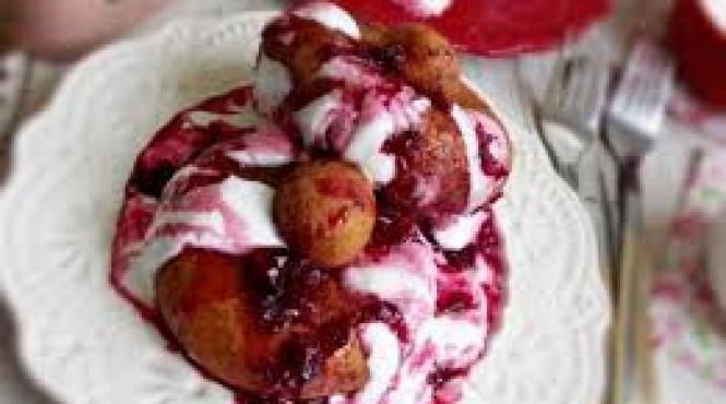 reteta zilei papanasi cu visine