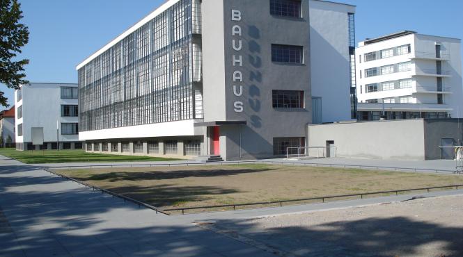 un secol de bauhaus inca modern dupa un secol renumitul curent artistic este celebrat in germania