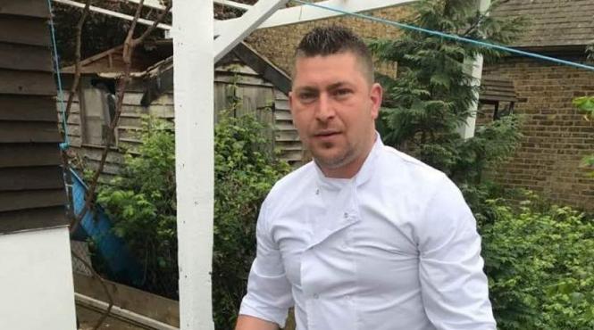 brutarul roman erou la londra decorat de catre regina marii britanii