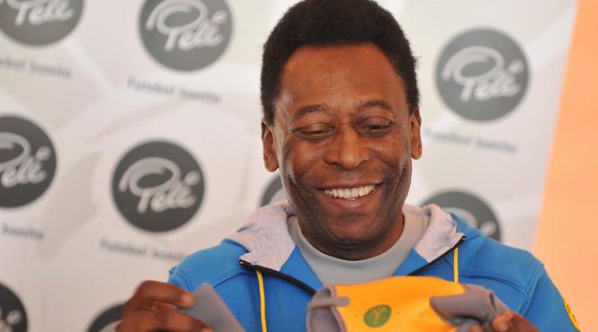 pele s a intors in brazilia dupa ce a stat internat aproape o saptamana in spital la paris