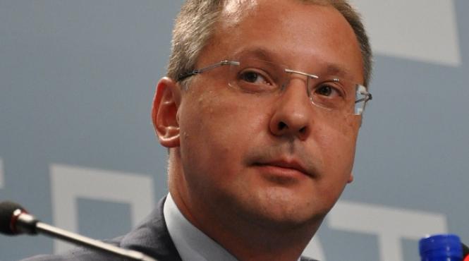 presedintele socialistilor europeni anunta inghetarea relatiilor cu psd