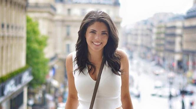 tragedie la o universitate din sua o studenta de 22 de ani a cazut dintr un turn cu ceas