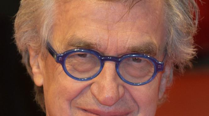 wim wenders despre incendiul de la notre dame am plans cand am vazut coloana de fum