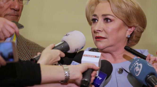 luna mai cea mai fierbinte perioada a politicii romanesti